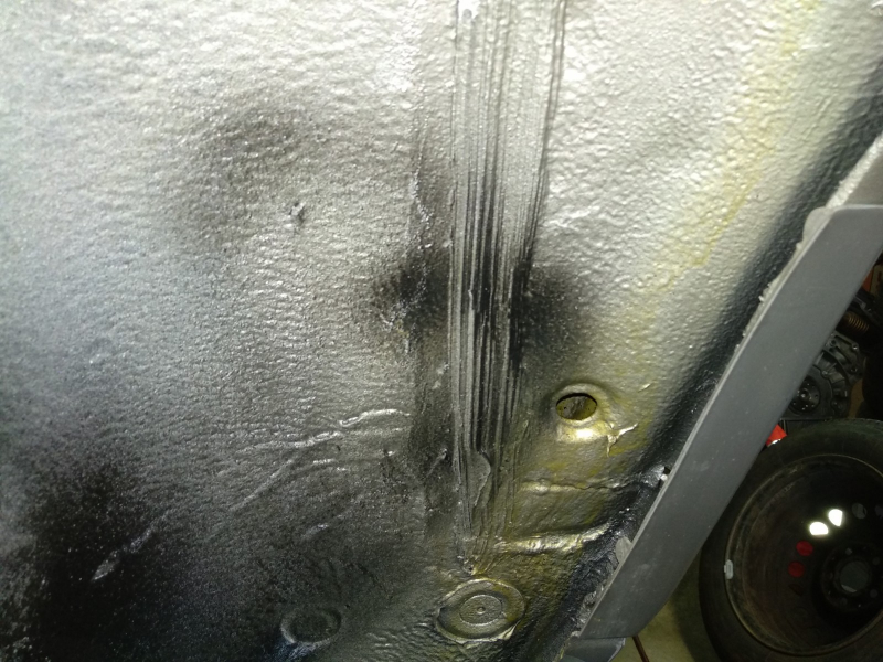 Seitenteil reparieren - kompletten Radlauf innen und außen instandsetzen und lackieren